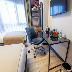 https://lenora-airport-hotel-ist.istanbul-turkeyhotels.com